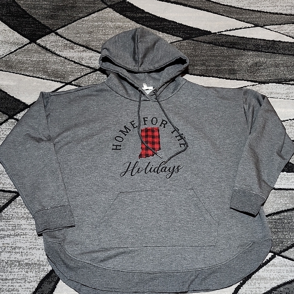 MAURICES DARK GRAY HOME FOR THE HOLIDAYS PLAID INDIANA DROPTAIL SWEATSHIRT 1X